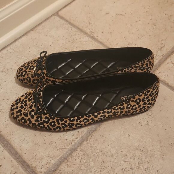 Michael Kors "Nori" Leopard-Print Calf Hair & Leather Ballet Flats Size 9.5 - Picture 2 of 10